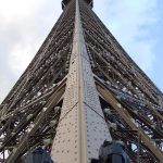 Turnul Eiffel vedere in sus